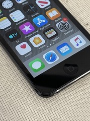 Apple iPod Touch 6th Generation 32GB Space Gray A1574