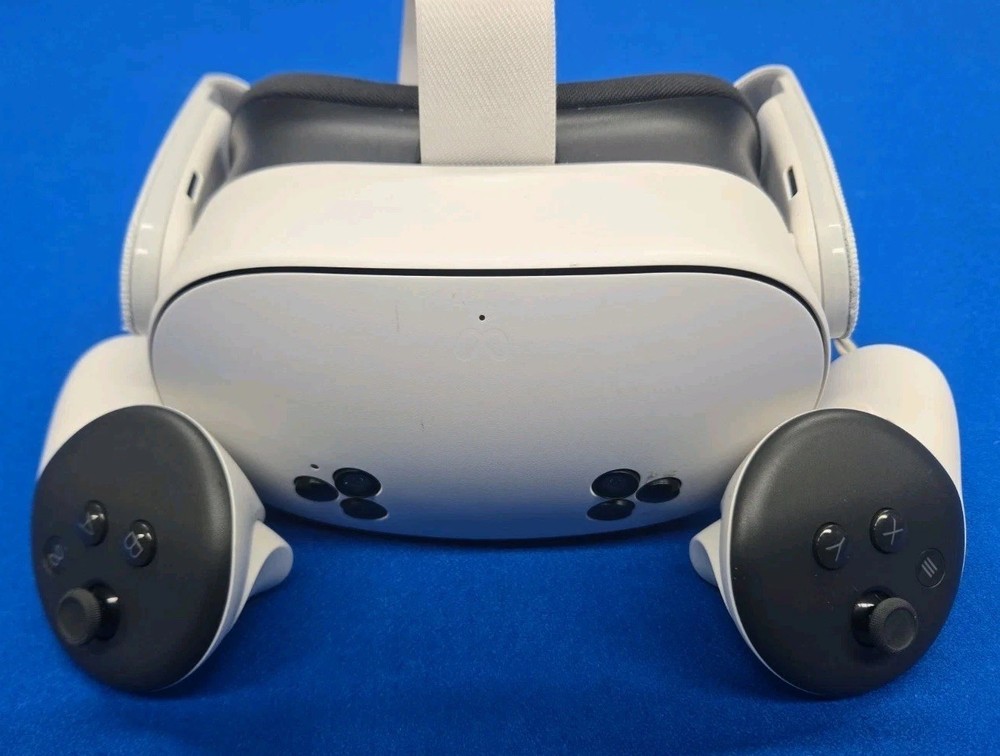 Meta Quest 3s 128gb Standalone VR Headset With Motion Controllers