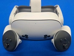 Meta Quest 3s 128gb Standalone VR Headset With Motion Controllers