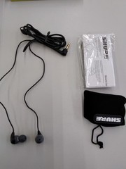 Shure SE112 Sound Isolating Earphones Gray Deep Bass 15g Lightweight