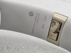 Beats Solo 4 Bluetooth On-Ear Headphones White/Gold Fast Free Shipping a