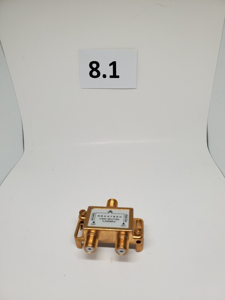 Nexxtech 2 Way Splitter Circuit City Gold Plated UHF VHF FM 5-2300mhz