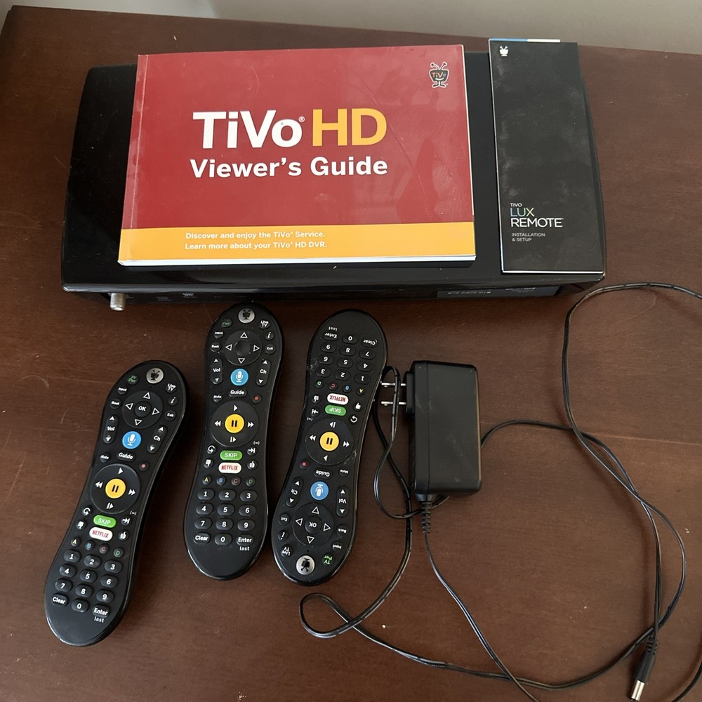 TiVo Roamio TCD846000 w/ 3 Remotes
