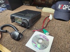 Icom IC-706MKII ( Japanese Version ) HF/6m/2m Mobile Transceiver ! Very Nice !
