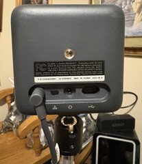 HTC Vive Base Station 1.0 + Power Adapter + Tripod – Blinking Red