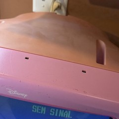 Disney Princess Pink TV 13” P1310ATV with Universal Remote – TESTED