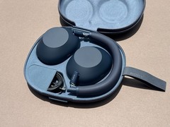Sony WH-1000XM6 Wireless Noise Canceling Headphones with case – Blue #OB