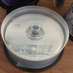Digital Innovations SkipDr CD/DVD Disc Cleaning Repair System W/DVD-R RW Discs*