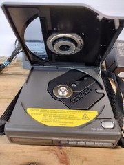 Rare CITIZEN CBM2000 Vintage CD Disc Man With Accessories None Working Battery?