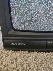 Magnavox 13S401-00AA 13” Retro Gaming CRT TV Player No Remote Tested