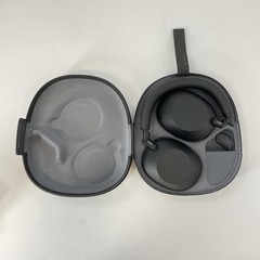 Sony WH-1000XM6 Headphones Black w/ Case/Charger – Very Good