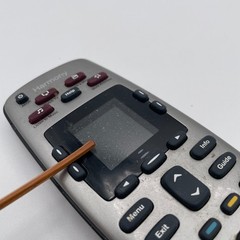 Logitech Universal Remote Control Harmony 650 Original Genuine Tested Works OEM