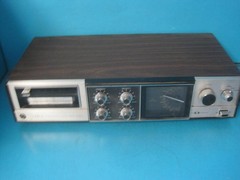 AWESOME VINTAGE DYN MODEL DS-3120 RECIEVER AM FM 8-TRACK PLAYER PHONO WOODGRAIN