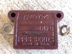 (x2) Lot of Aerovox Mica Capacitor 0.005 MFD 46-1200VDCW 1445 Series