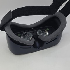 Samsung Gear VR Smartphone VR Headset Powered by Oculus Black/Blue