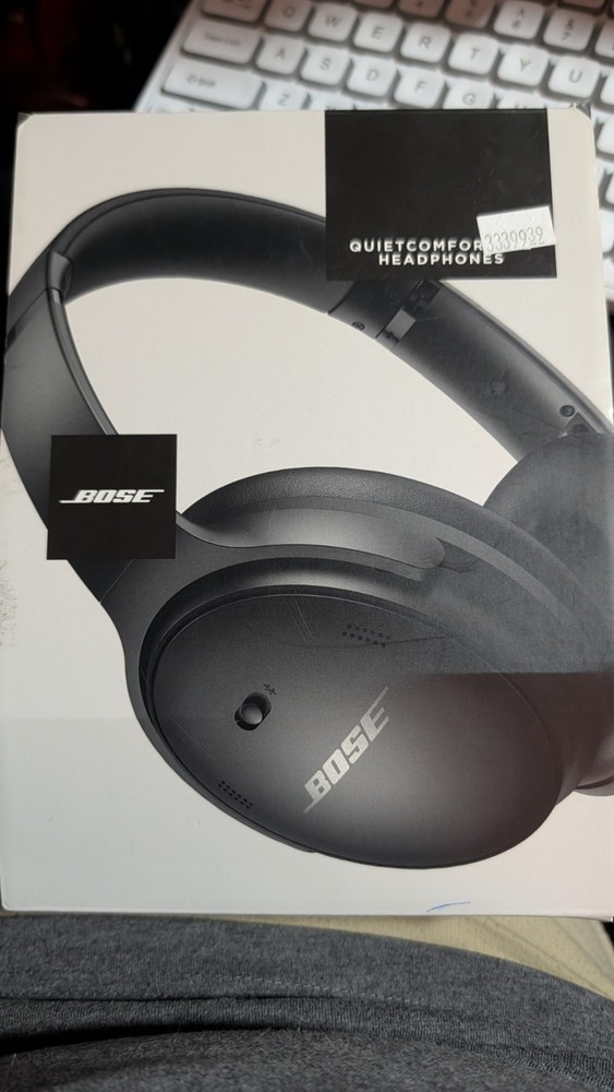 Bose QuietComfort SE Wireless Around Ear Headphones – Black& Blue Speaker