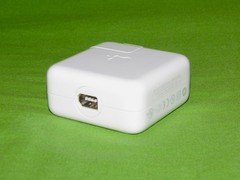 Apple 30-Pin Dock Connector to USB 2.0 + Firewire Cable with Firewire Charger