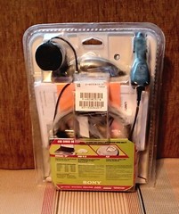 NEW SONY WALKMAN PORTABLE CD PLAYER DNF 400 WITH MP3 ATRAC