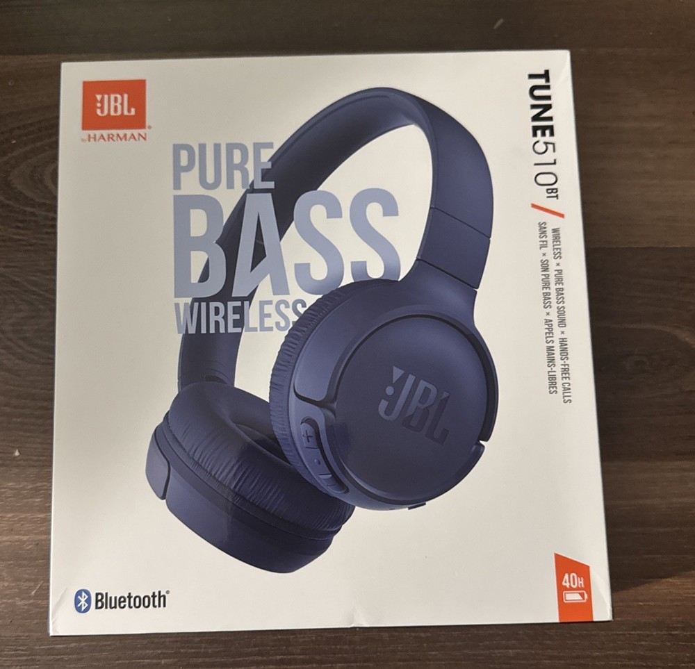 JBL Pure Bass Wirless Tune 510 BT 40 Hour Charge (Navy Blue) SEALED NEW IN BOX