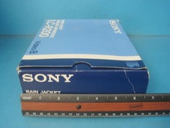 AWESOME VINTAGE NOS SONY LC-R200 RAIN JACKET FOR VIDEO-8 CC-V3/V30 V5/V50 V9/V90