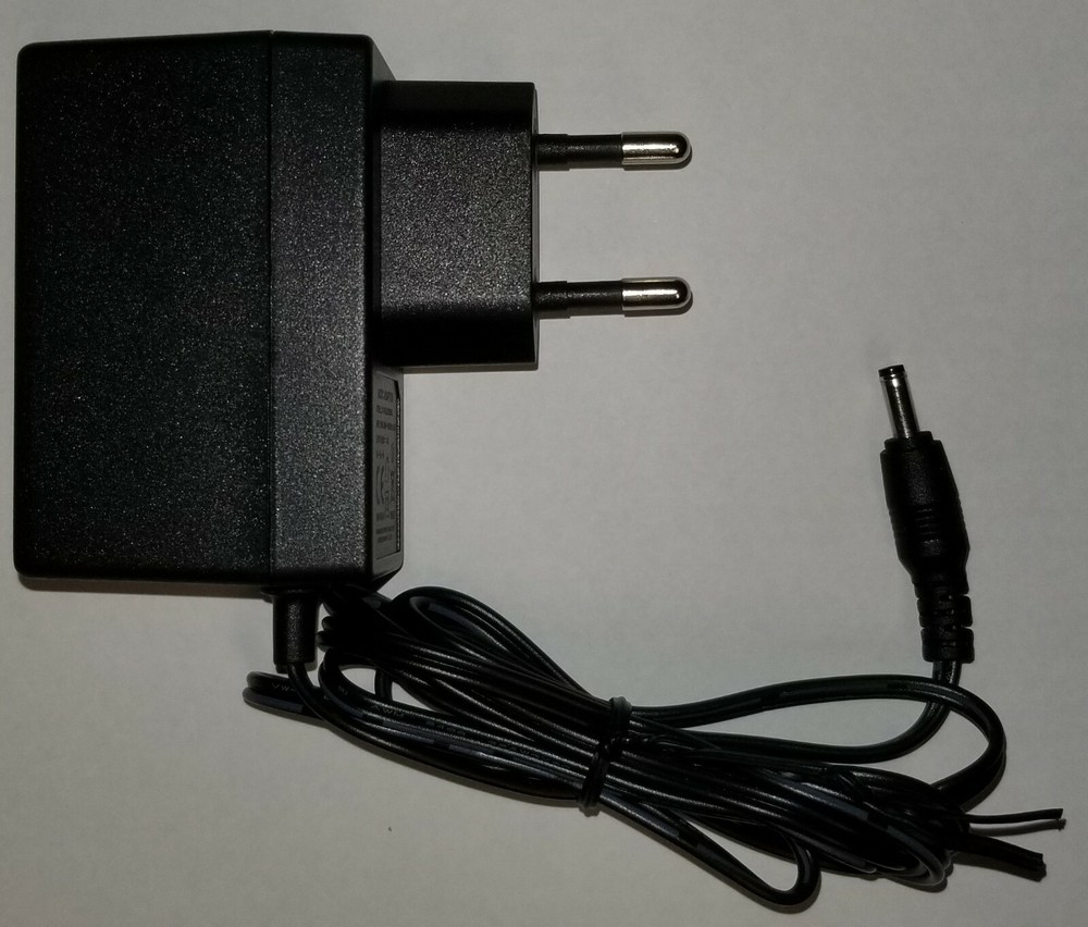 EU Wall Plug with USA Adapter 1.3mm x 3.5mm 5V / 2A for Mag520,Mag540,MAG544w3