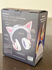 Limited Edition Ariana Grande Wireless Bluetooth Cat Ear Headphones LED Complete