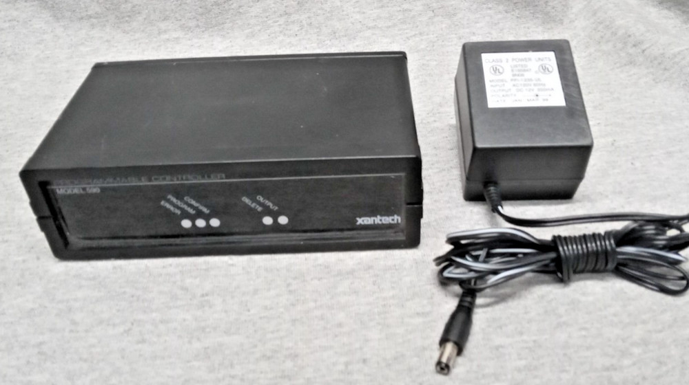 Xantech 590 programmable controller With AC Adapter