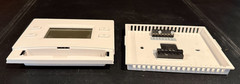 Crestron infiNET EX Thermostat No Door – CHV-TSTATEX-W-T – White Textured – 7540