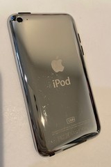 Apple iPod Touch 4th Generation Black (32 GB) (NEW, OPEN BOX)