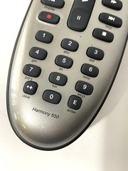 Genuine Logitech Harmony 650 Advanced Universal Remote Control – Tested no Cord