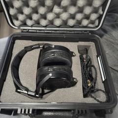 Audeze LCD-X-with Case Less Than 30 Hours Used