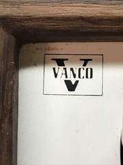 Vanco SSS-8 Speaker Selector Switch Wood Cabinet