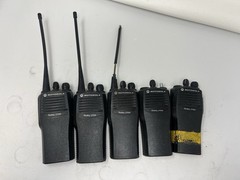 Lot Of 5,Motorola Radius CP200 AAH50RDC9AA1AN UHF Two-Way Radio ,AS Is