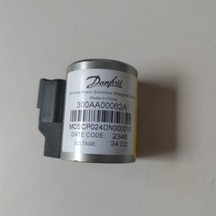 1PCS New For Danfoss 300AA00062A MCSCP024DN000010 Solenoid Coil 24VDC