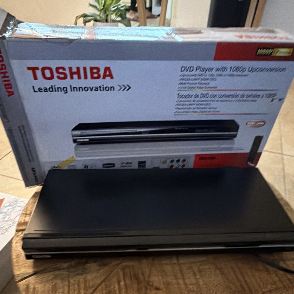 Toshiba DVD Player 1080p Upconversion Upscaling, Black, DVD Video