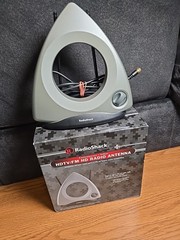 RadioShack UHF/VHF Antenna Cat No 15-1868 HDTV/FM HD w Cable Radio D323