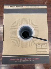 MEDIABRIDGE 326FT RG-6 COAXIAL CABLE QUAD-SHIELDED UL CL2 RATED IN PULL-OUT BOX