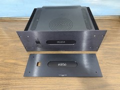 ACURUS by MONDIAL A200X3. Three channel Power Amplifier Working