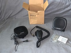 Set of 2 Kenwood KES-5 External Speakers (1 used 1 un-used) & 1 Cobra CA-73 mic