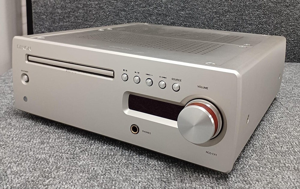 Denon RCD-CX1 SACD Receiver, 75W+75W, FM/AM Tuner, 4-16Ω Impedance