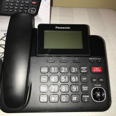 Panasonic 2-In-1 Corded / Cordless House Phones w/ Answering Machine KX-TGF852B