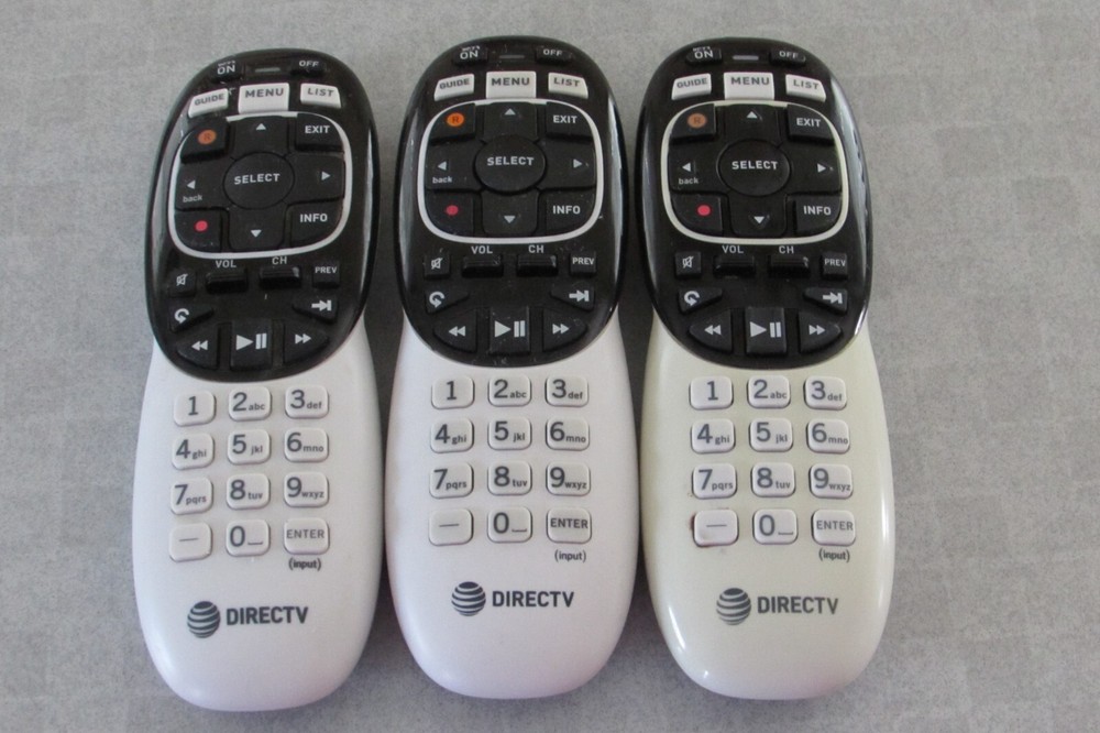 DIRECTV IR/RF Universal Ergonomic Genie Remote (RC73) QTY 1