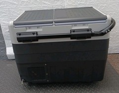 Vevor Portable Car Refrigerator 12Volt 50L/52.8QT Dual Zone Portable Freezer