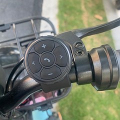 Bluetooth Remote Control Media Button Car Motorcycle Bike Steering Recharging