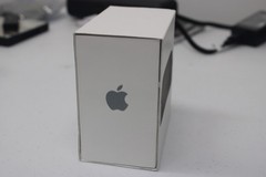 Apple TV (3rd Generation) 8GB Digital HD Media Streamer – Black NoRemote&NoCord