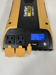 Clean EverStart Maxx 1000 Watt Power Inverter with 5v USB, Dual 120V AC Outlet