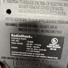 Vtg Radio Shack AM/FM Portable Radio Model 12-826 AC or DC Battery Tested