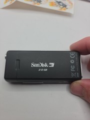 Sandisk Sansa Clip Zip MP3 Player FM Radio Voice Recorder Black In Box