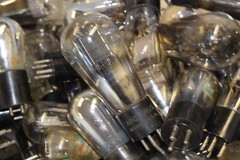(qty 1) ANTIQUE GLOBE STYLE VACUUM TUBES – DUDS – 01 12 26 27 30 71 47 80 etc