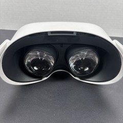 Meta Oculus Quest 2 128GB Standalone VR Headset Only- GOOD CONDITION – TESTED